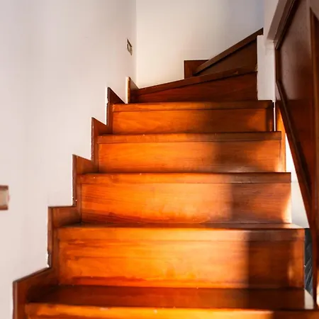 Rincon De Luz Kyparissia