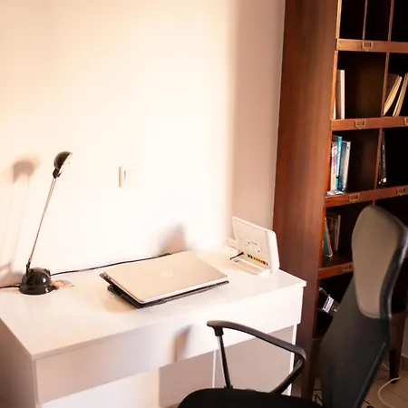 Rincon De Luz Kyparissia