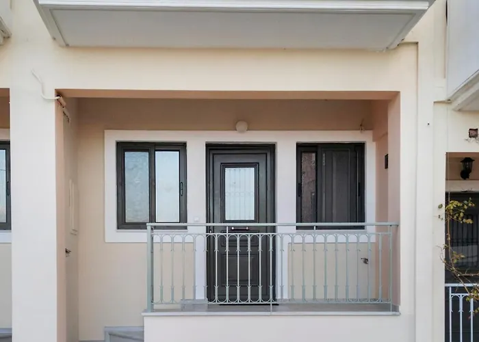 Rincon De Luz Kyparissia