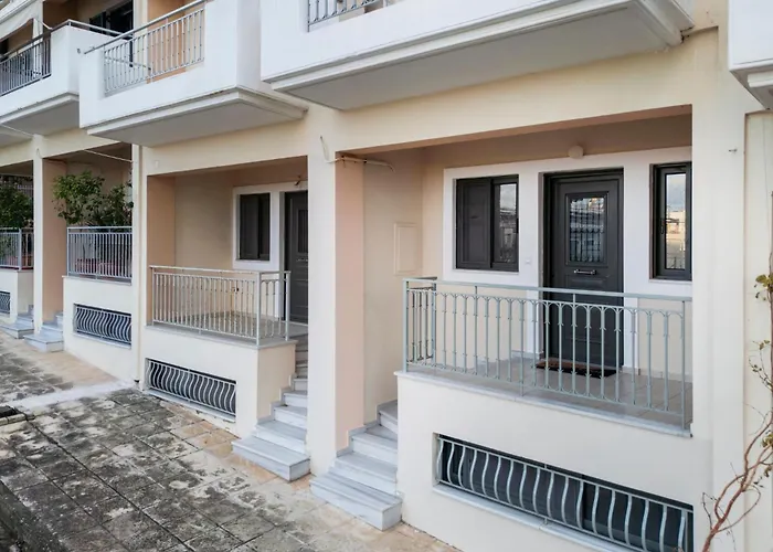 Rincon De Luz Kyparissia